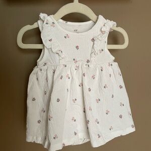 3M H&M floral ruffle dress